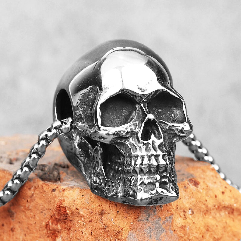 Gothic Reality Skull Necklace - Viking Jewelry - Viking Necklace
