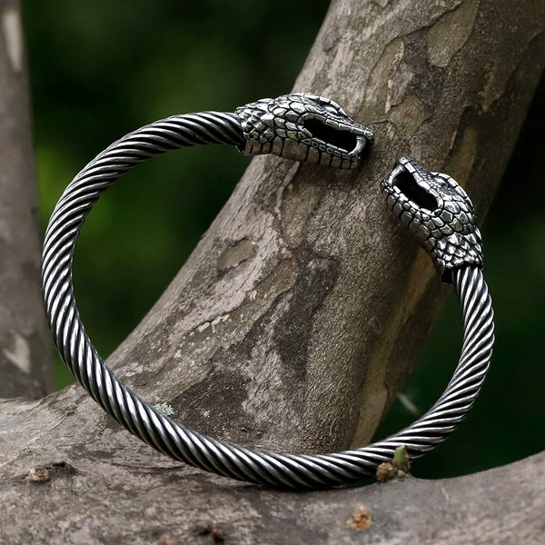 Premium Stainless Steel Black Snake Bracelet For Men – Manntara Co.